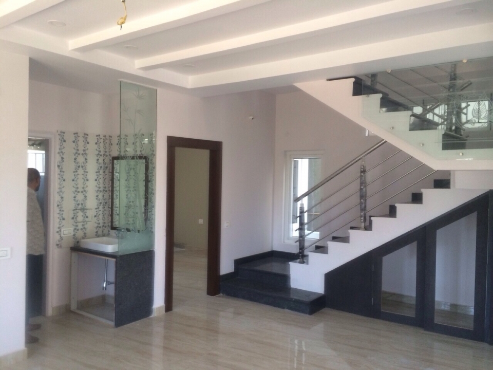 3BHK Independent House for sale in Hennur main road Global